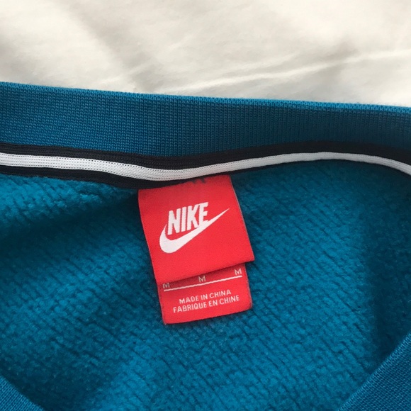 Nike Crewneck - Picture 2 of 2